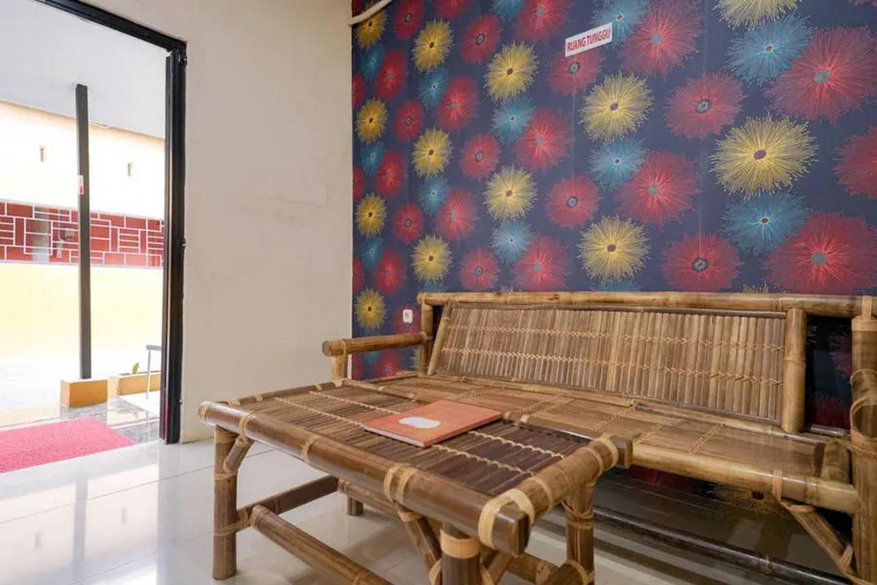 Reddoorz Near Ekowisata Mangrove Belawan Hotell Exteriör bild