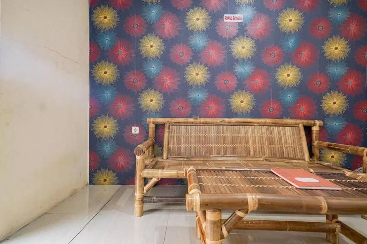 Reddoorz Near Ekowisata Mangrove Belawan Hotell Exteriör bild